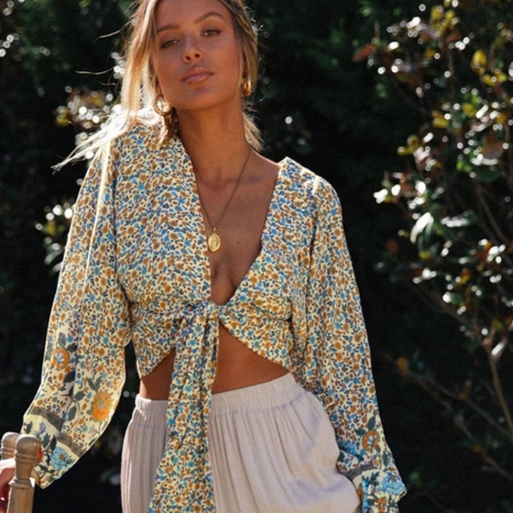 Boho Floral Print Gypsy Crop Top Tied Long Sleeve - Picture 2 of 16